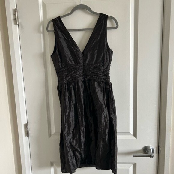 - KAY Unger New York Women’s Silk Blend Fitted Midi Cocktail Dress Gray Si… - Picture 7 of 10